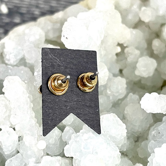 🖤 Magic Eye Post Earrings 🖤 Golden Metal with Blue Grey Glass ✨👁️👁️✨ - Picture 3 of 4